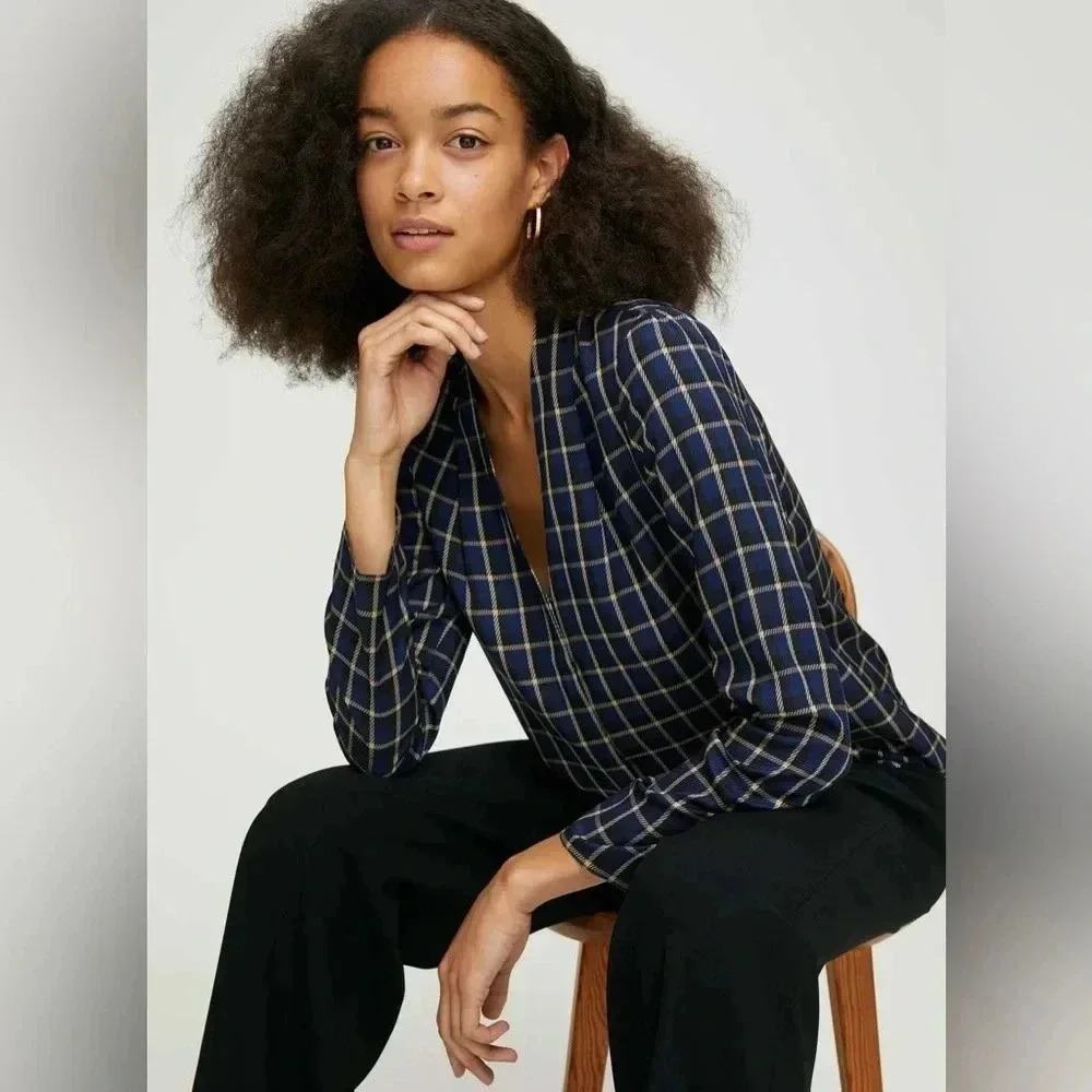 Aritzia Babaton Navy Base Check Power Blouse Size Small